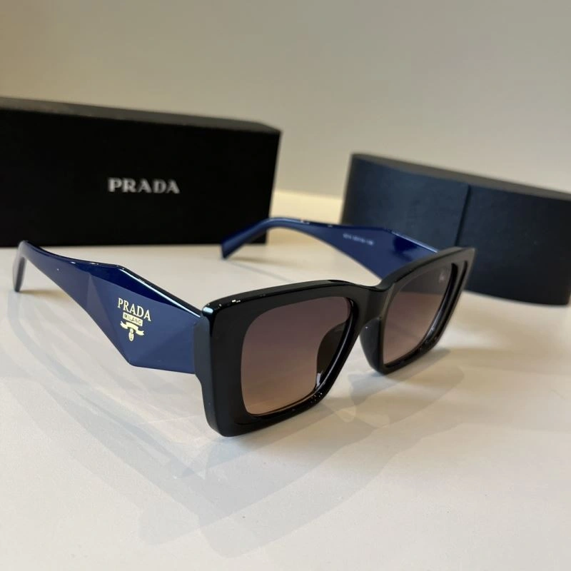 Prada Sunglasses UrbanStyle 282007