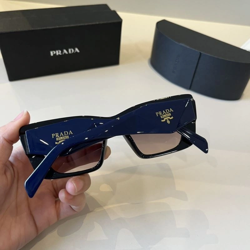 Prada Sunglasses UrbanStyle 282007