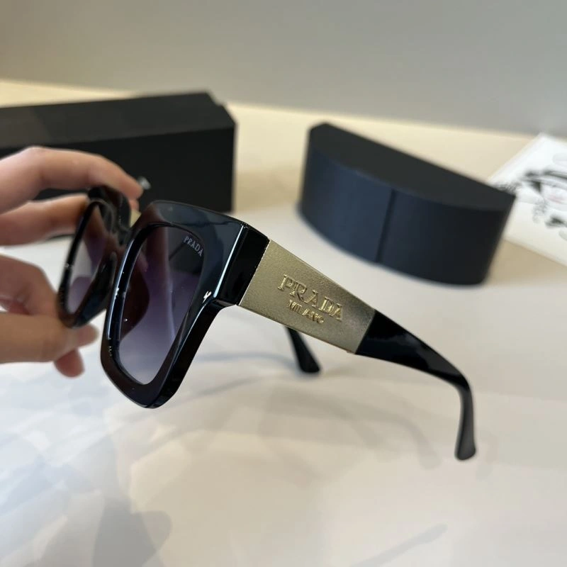 Prada Sunglasses HighPerformance 282004