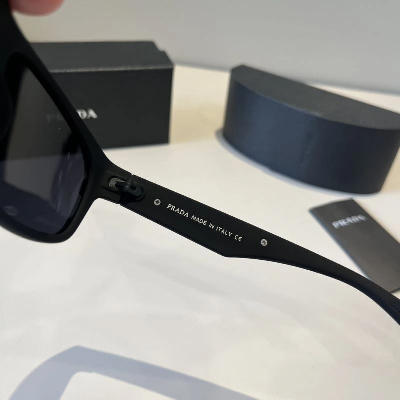 Functional Prada Sunglasses 282003