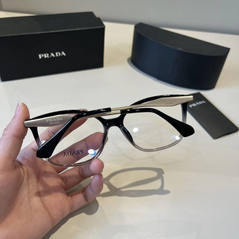 Minimalist Prada Sunglasses 281991