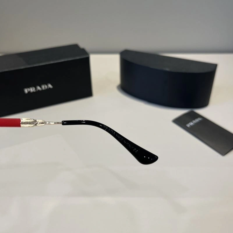 Prada Sunglasses Refined 281971