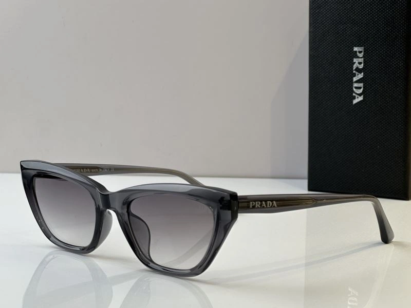 Casual Prada Sunglasses 282174