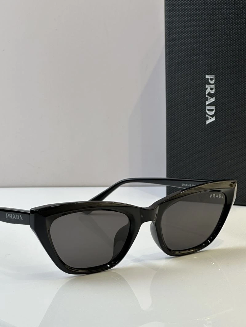 Casual Prada Sunglasses 282174