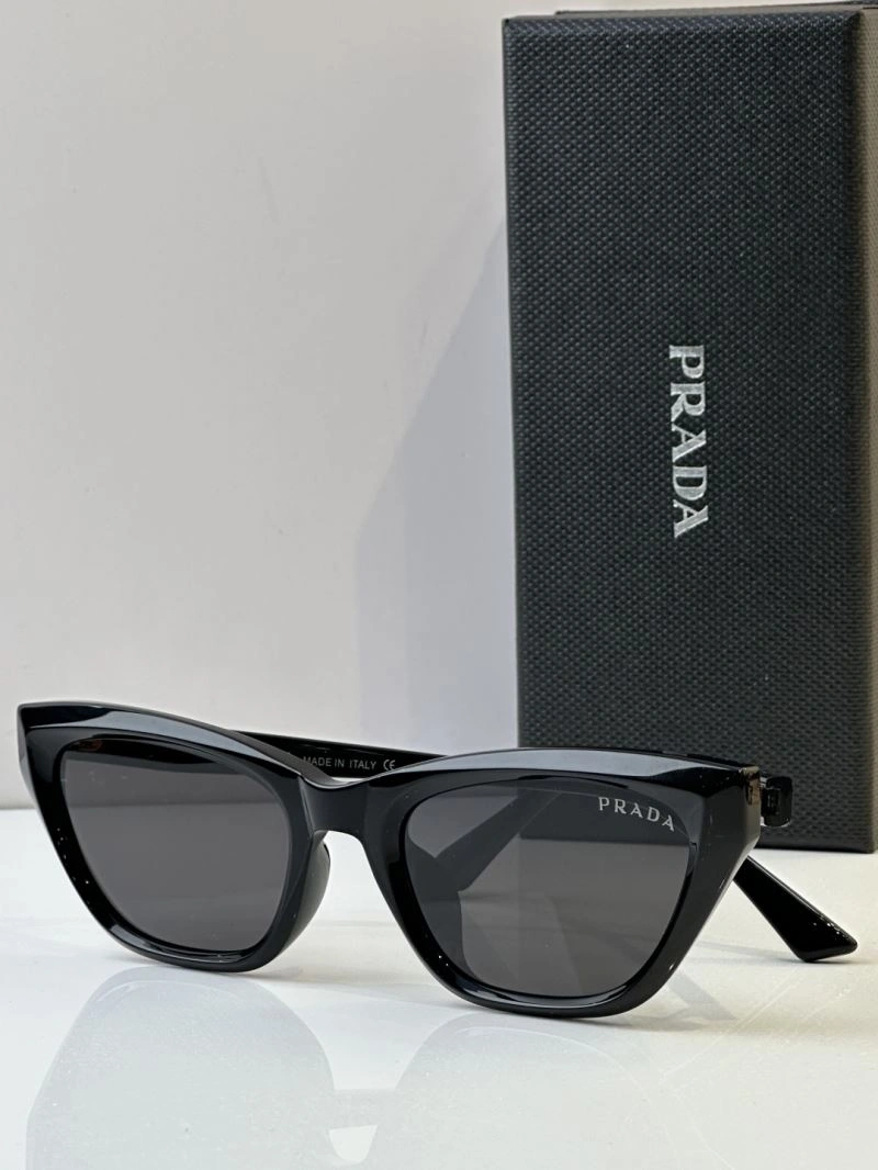 Casual Prada Sunglasses 282174