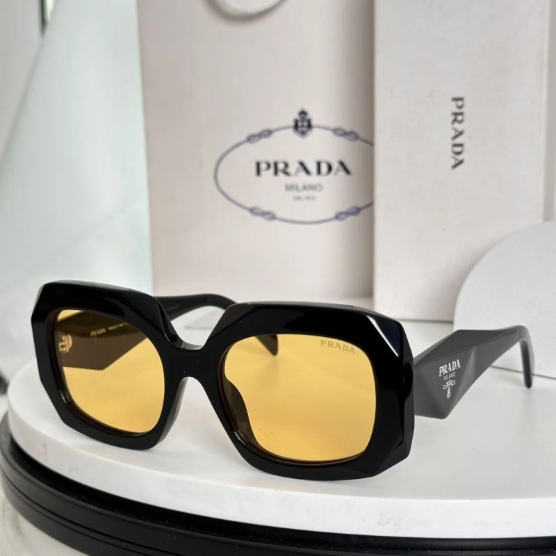 Sleek Prada Sunglasses 282144