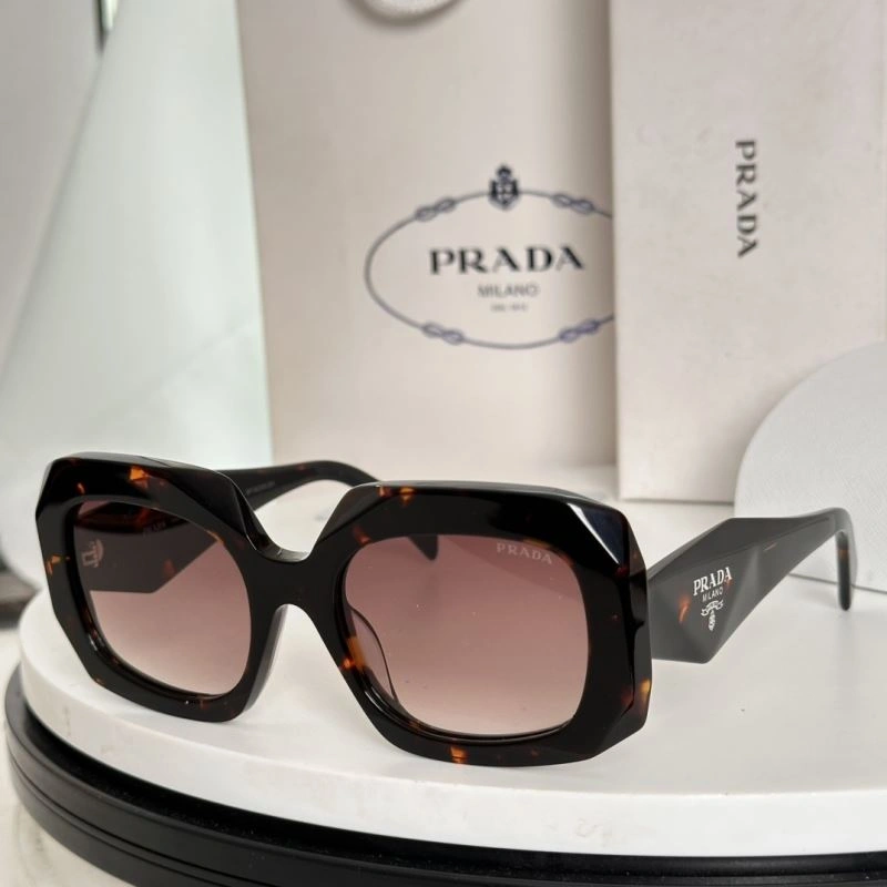 Sleek Prada Sunglasses 282144