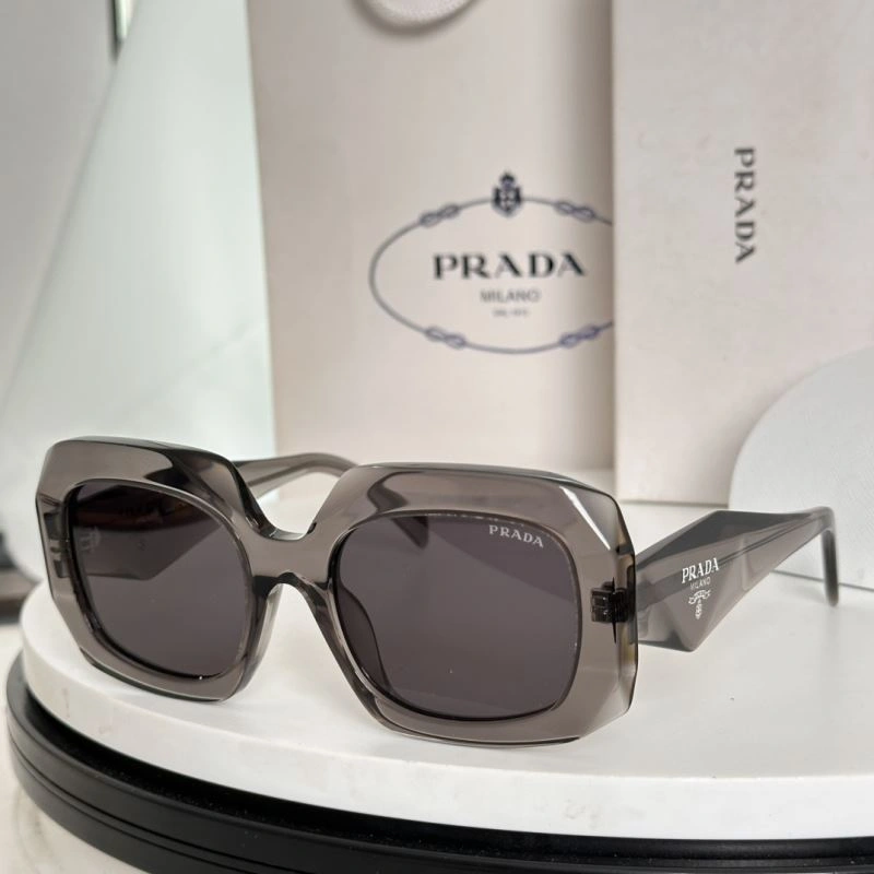 Sleek Prada Sunglasses 282144