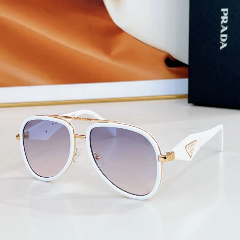 Youthful Prada Sunglasses 282130