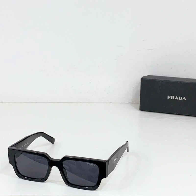 Sporty Prada Sunglasses 282128