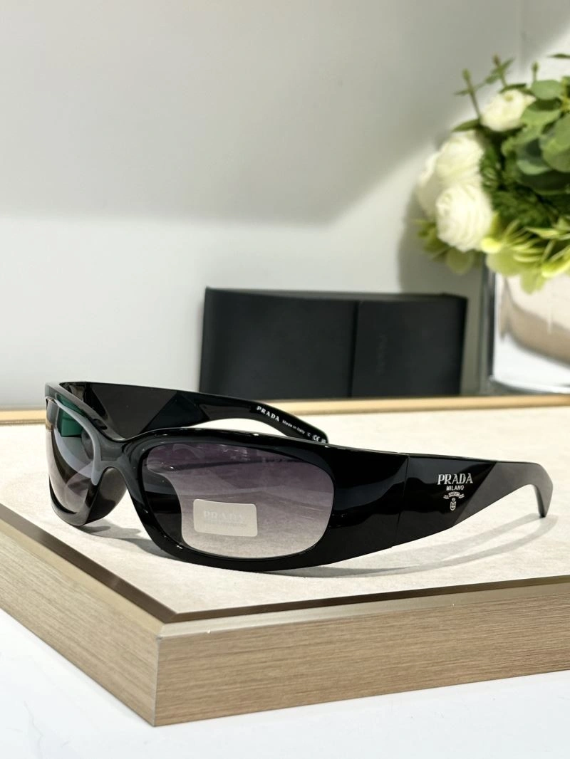 Practical Prada Sunglasses 282117