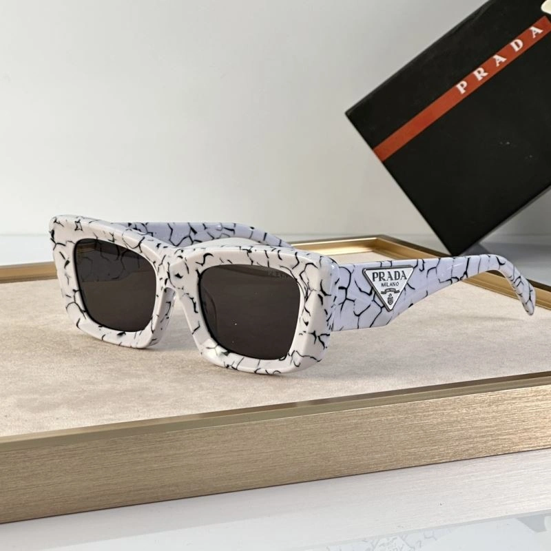 Tailored Prada Sunglasses 282105