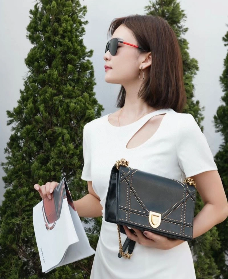 Prada Sunglasses Bold 282099