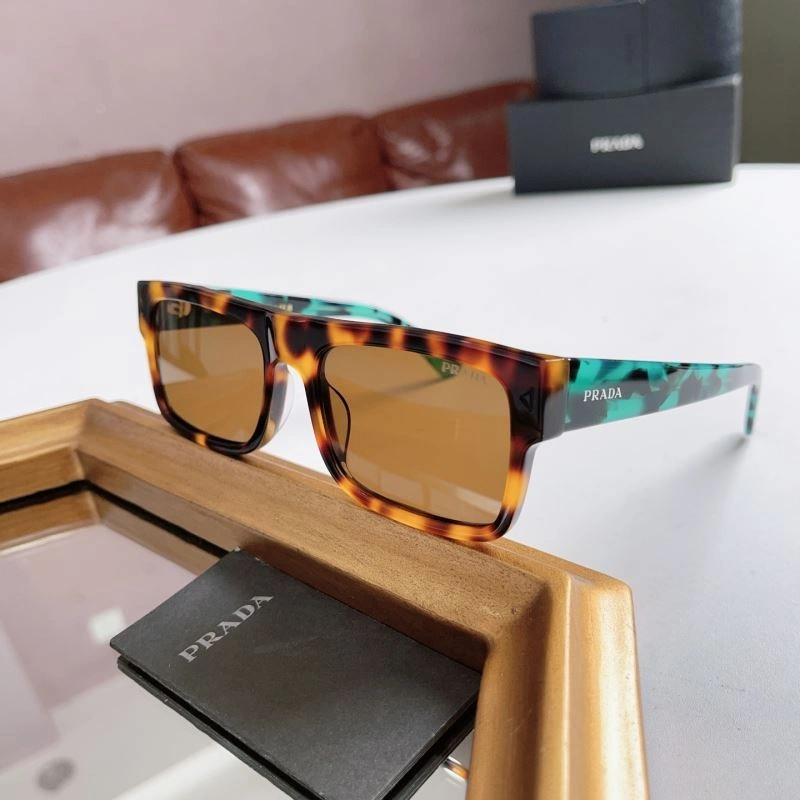 Prada Sunglasses UrbanStyle 282070