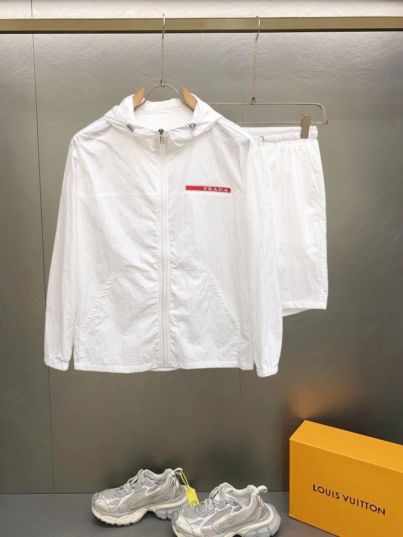 Compact Prada Sunscreen Jacket 167109