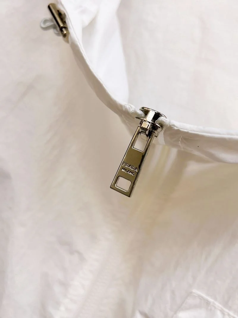 SmartChoice Prada Sunscreen Jacket 167107