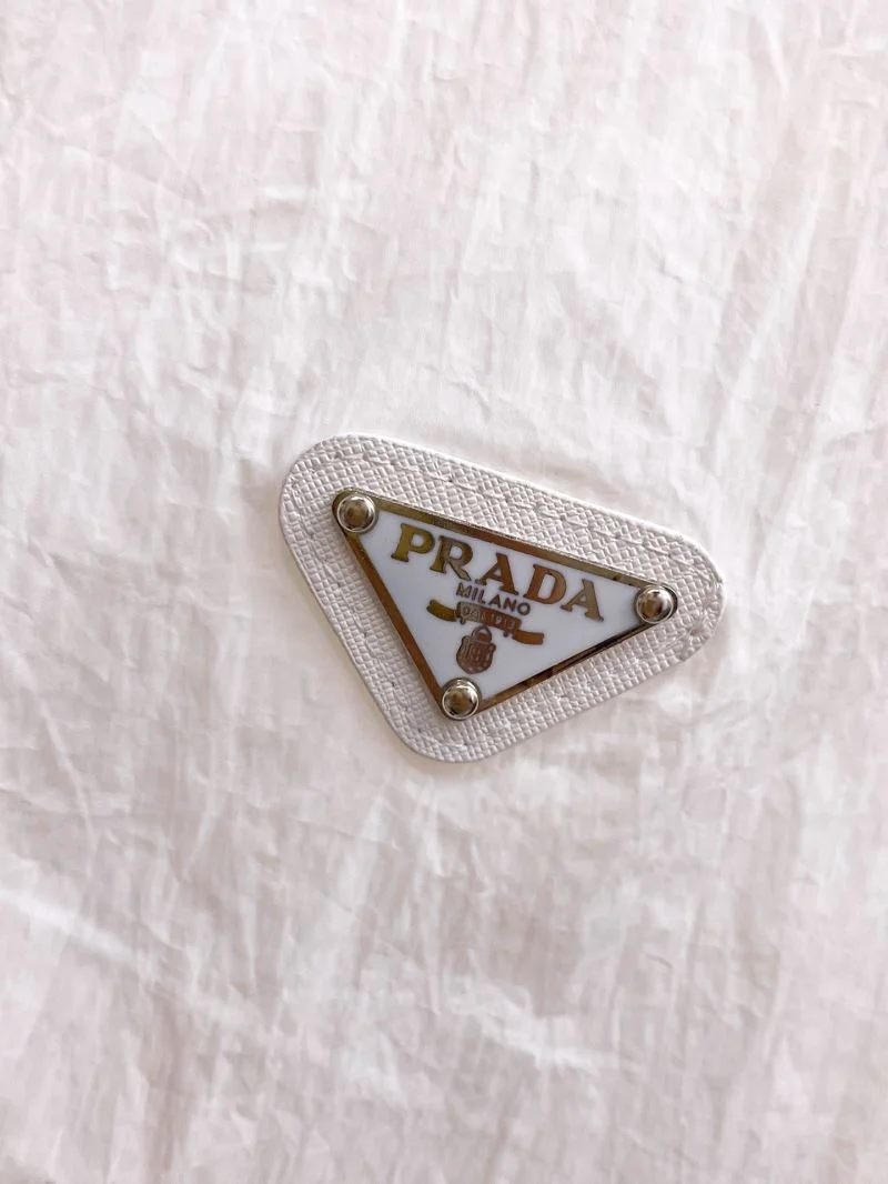 Prada Sunscreen Jacket WrinkleFree 167103