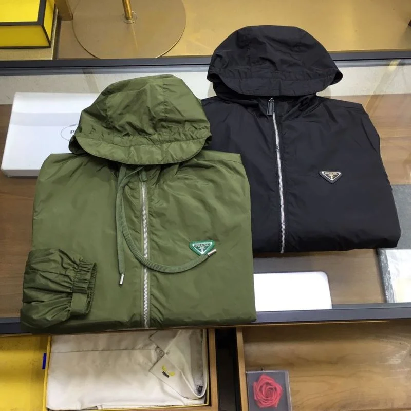 Prada Sunscreen Jacket Cozy 167136