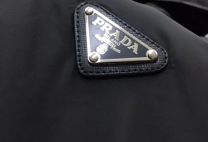 Prada Sunscreen Jacket Cozy 167136