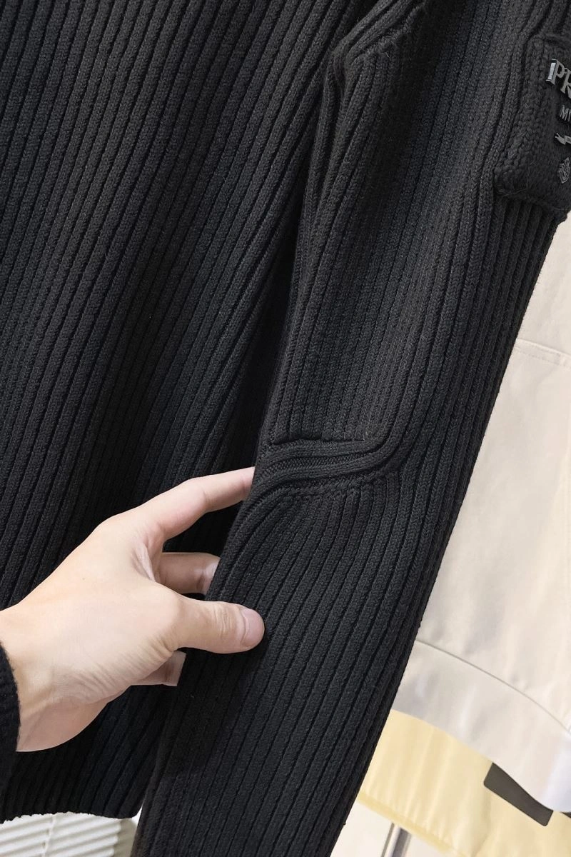 Fashionable Prada Sweaters 171535