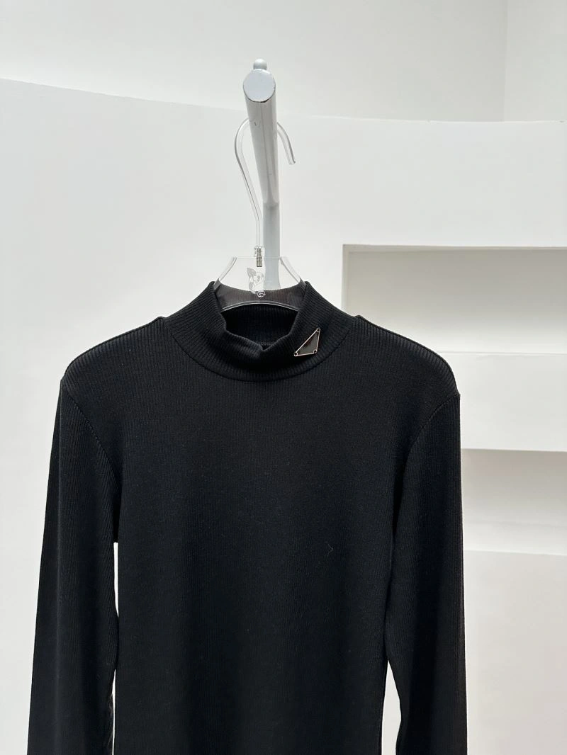OdorResistant Prada Sweaters 171534