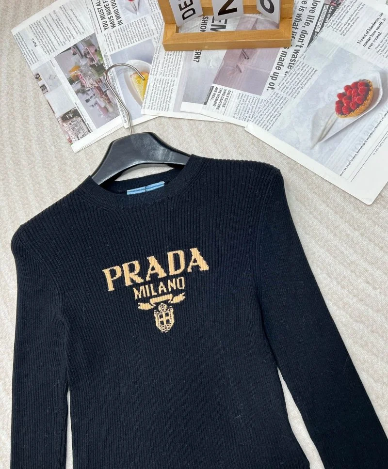 Durable Prada Sweaters 165763