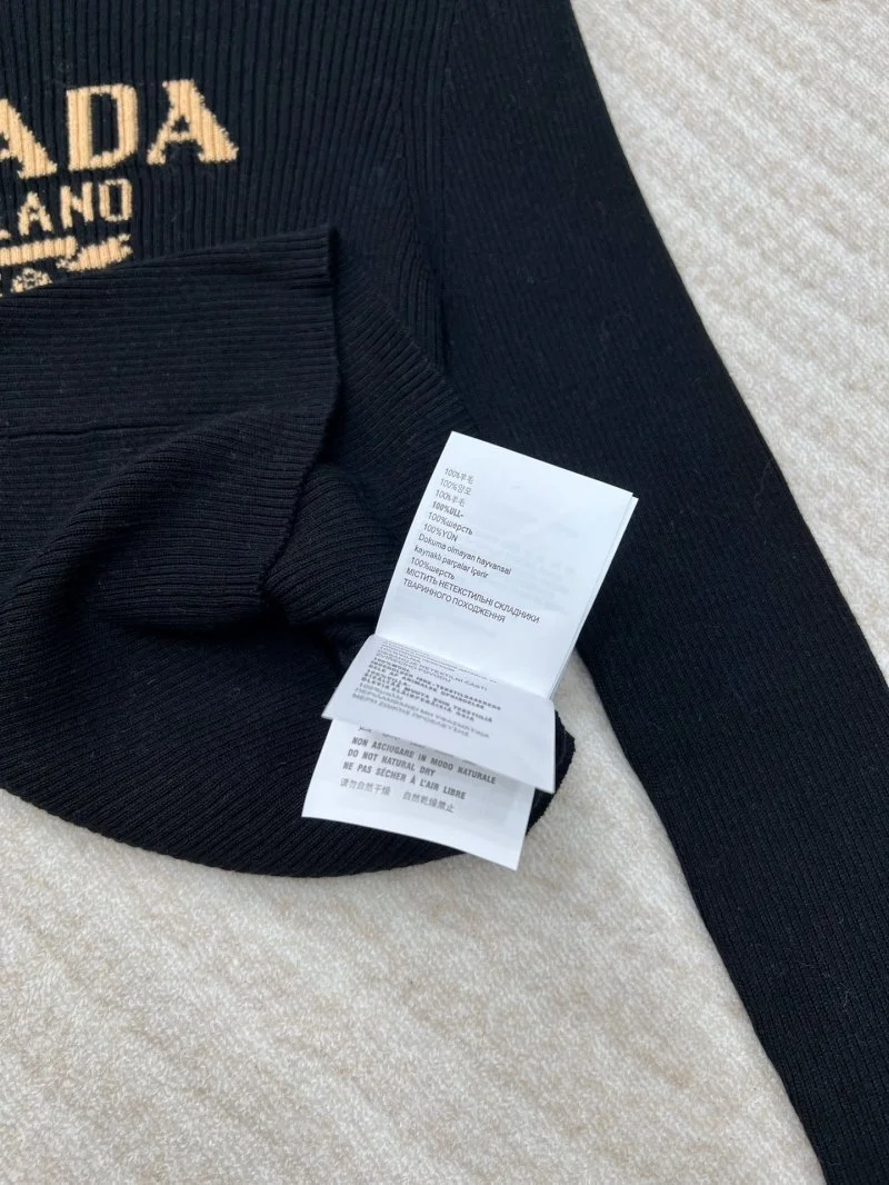 Durable Prada Sweaters 165763