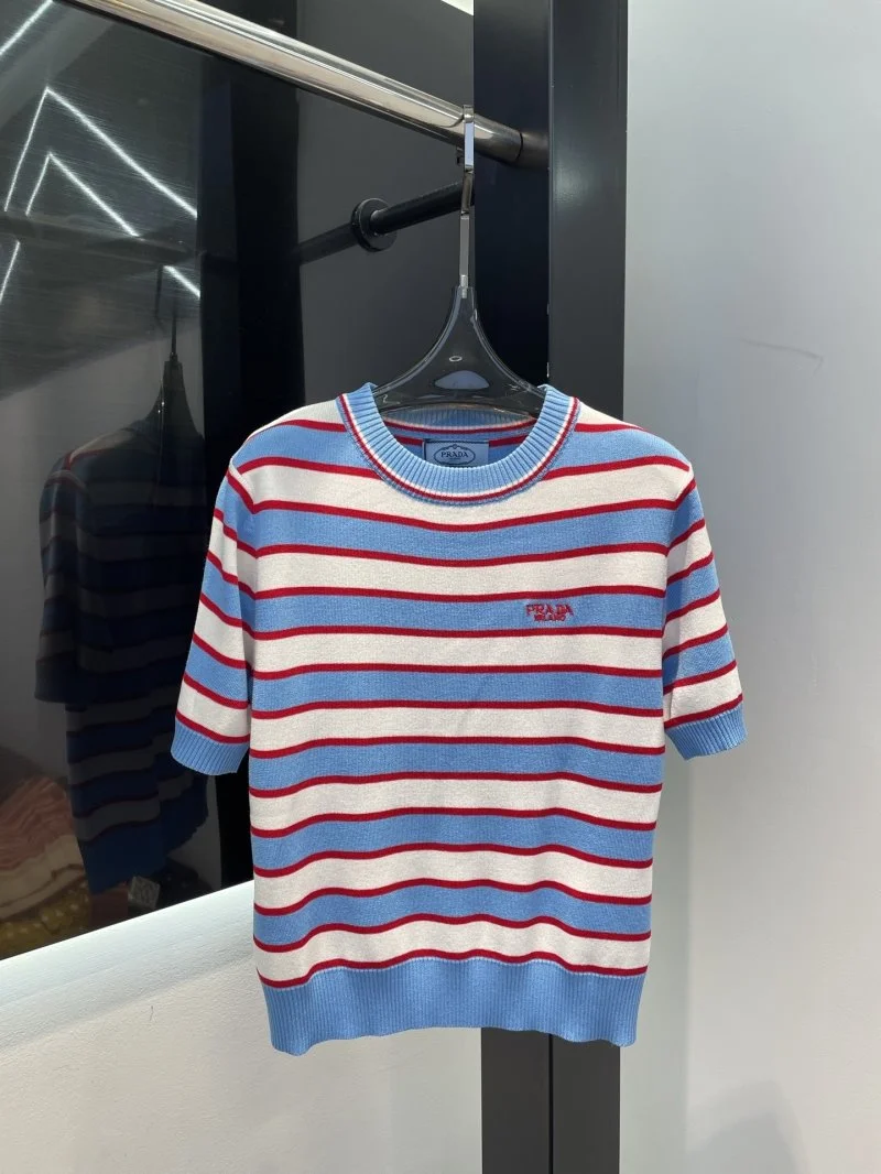 Comfortable Prada Sweaters 166294