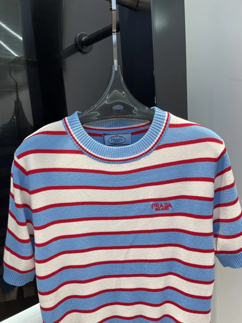 Comfortable Prada Sweaters 166294