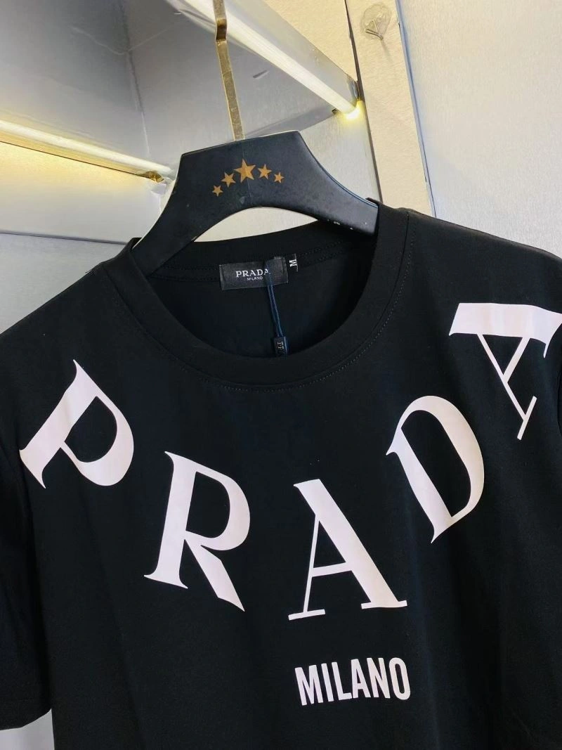 Prada T-Shirts Modern 171810