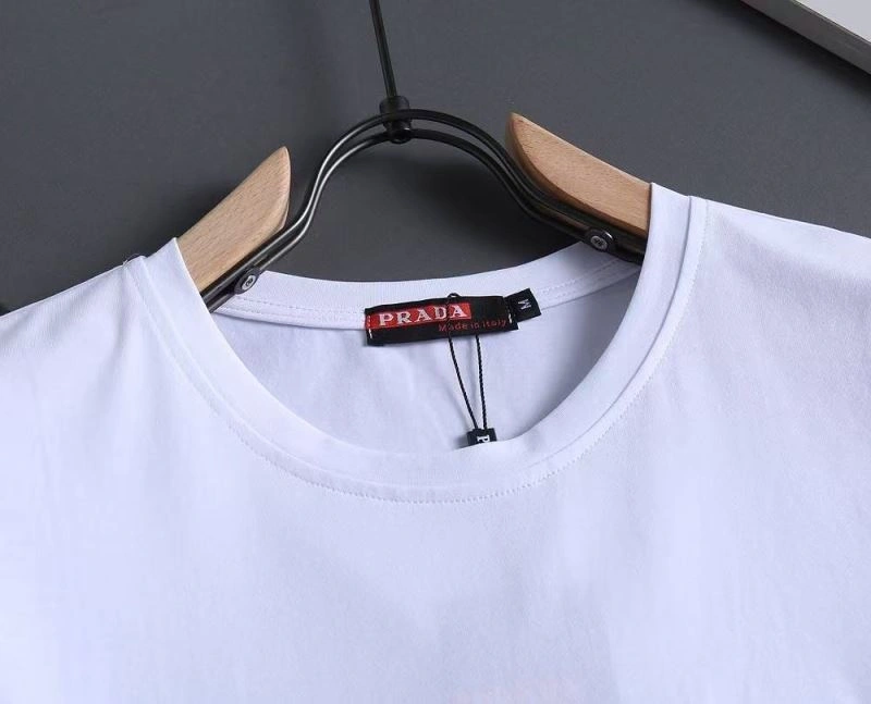 Prada T-Shirts Flexible 171803