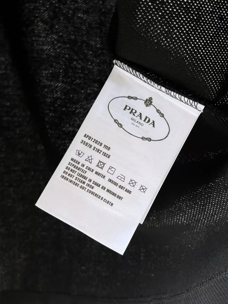 FreshLook Prada T-Shirts 166797