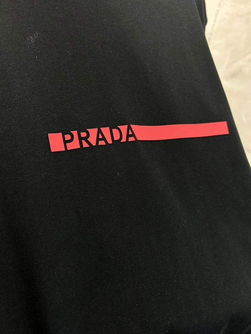 Prada T-Shirts Breathable 171500