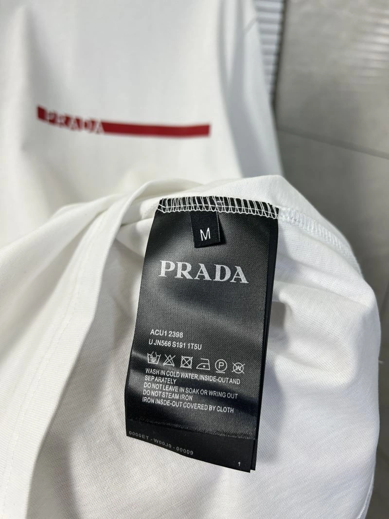 Casual Prada T-Shirts 171501