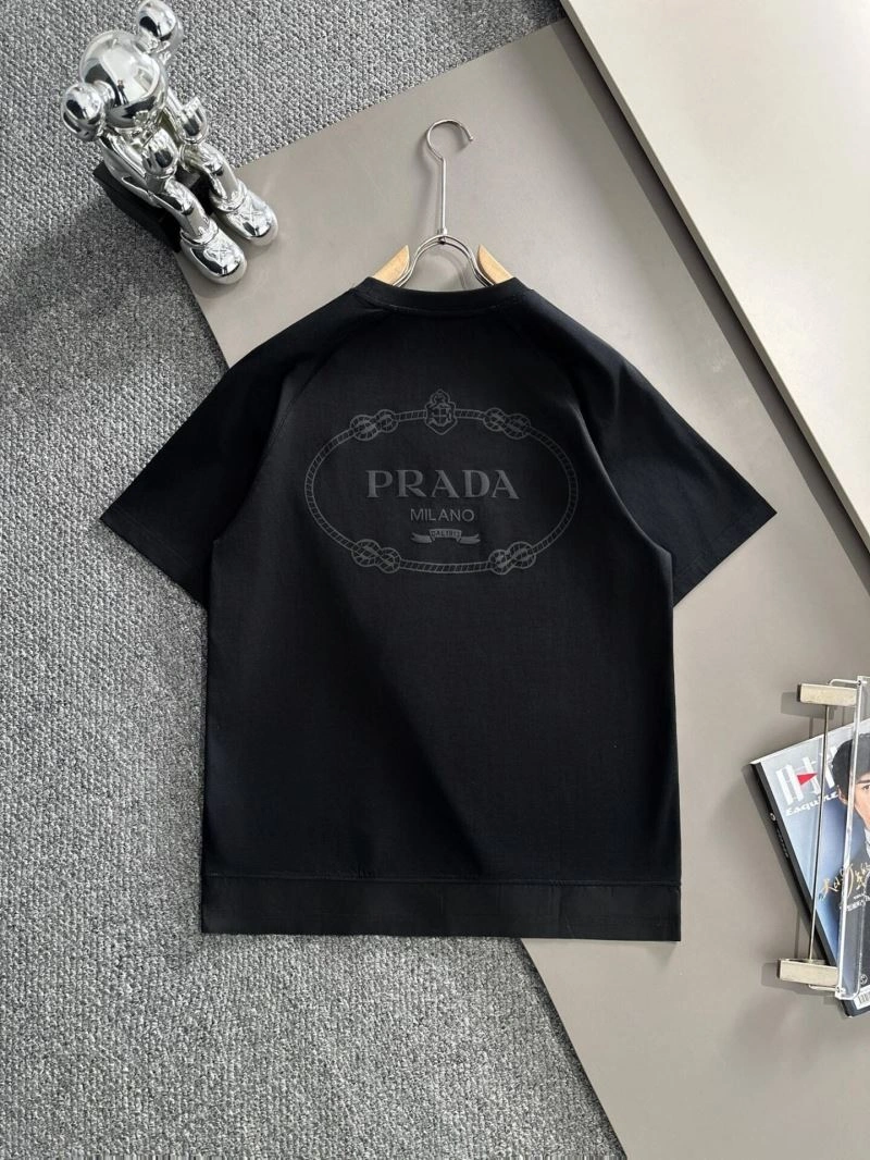 Prada T-Shirts ModernLook 171799
