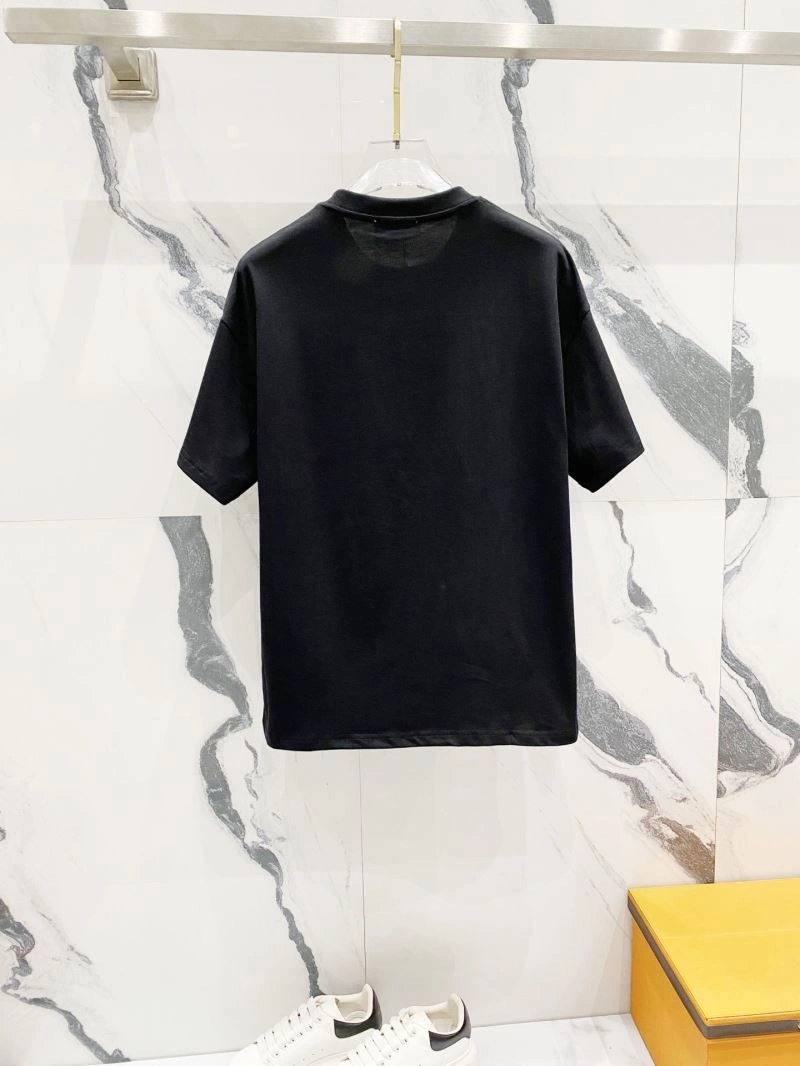 Timeless Prada T-Shirts 171829