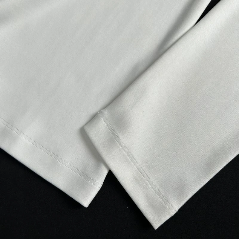 Upgraded Prada T-Shirts 171782