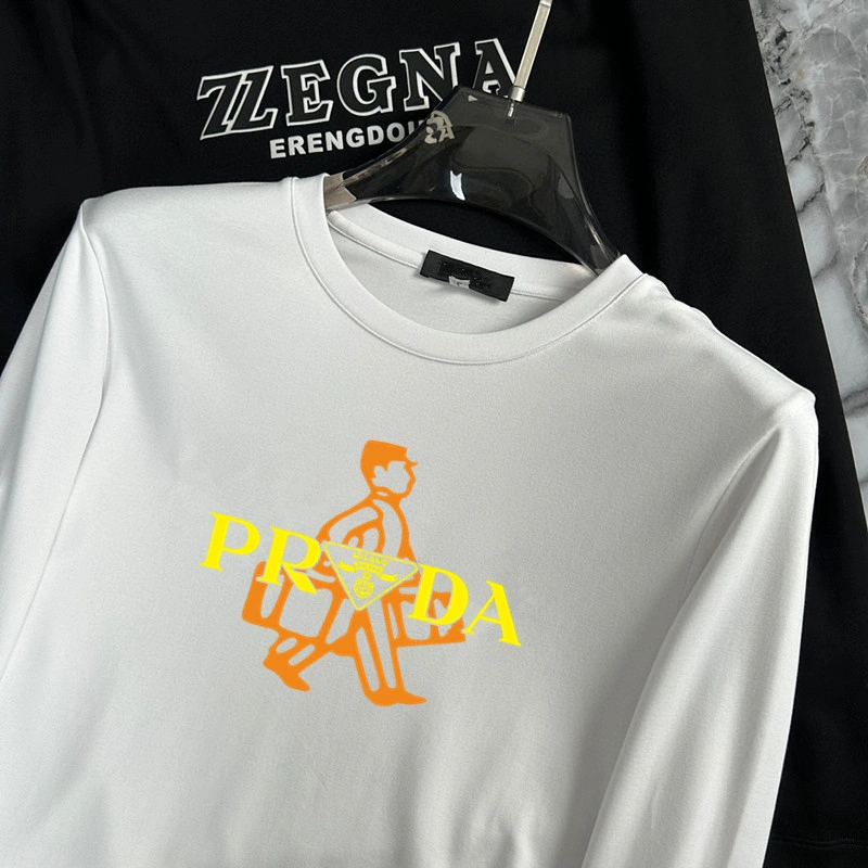 Prada T-Shirts UrbanStyle 171778