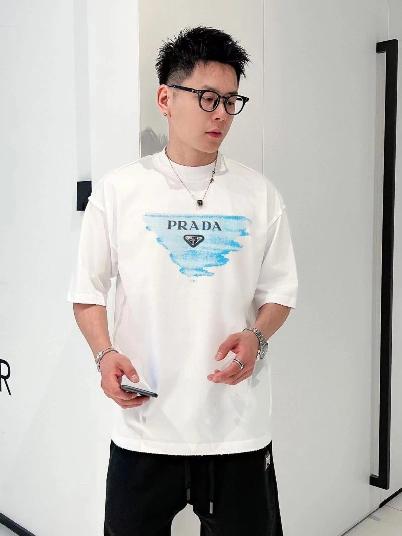 SunProtective Prada T-Shirts 171389