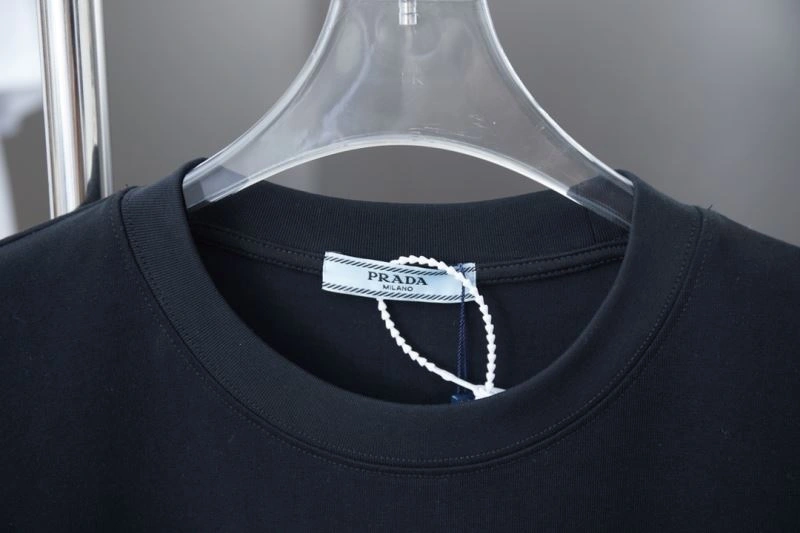 Prada T-Shirts Casual 171385