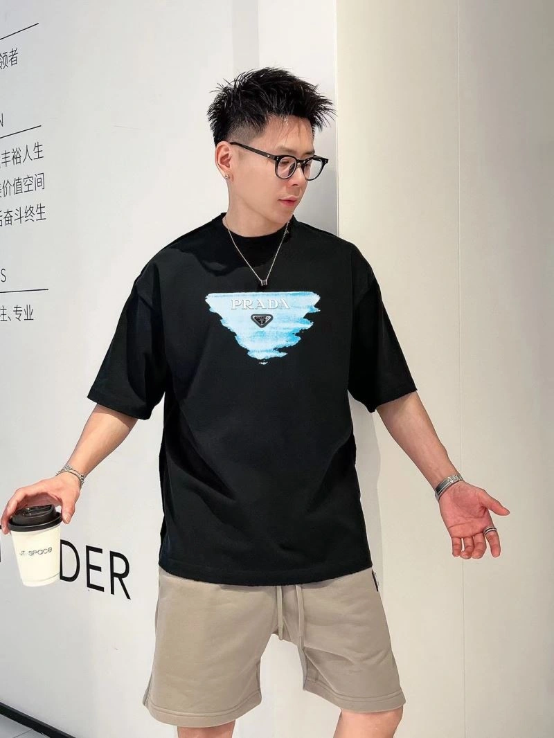 Prada T-Shirts Casual 171385