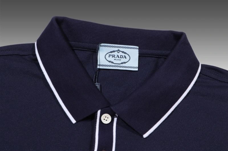 Functional Prada T-Shirts 171377