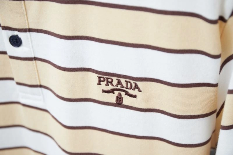 Prada T-Shirts Lightweight 171371