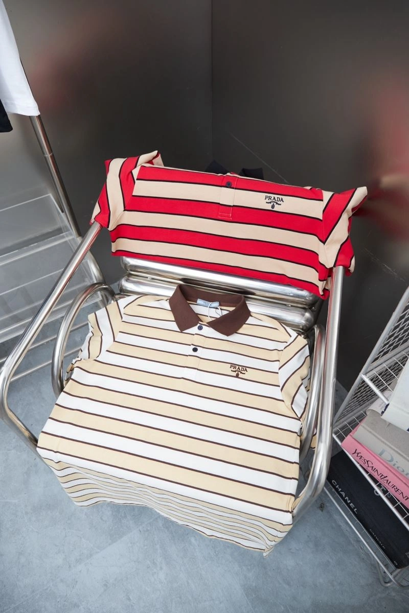 Prada T-Shirts Lightweight 171371