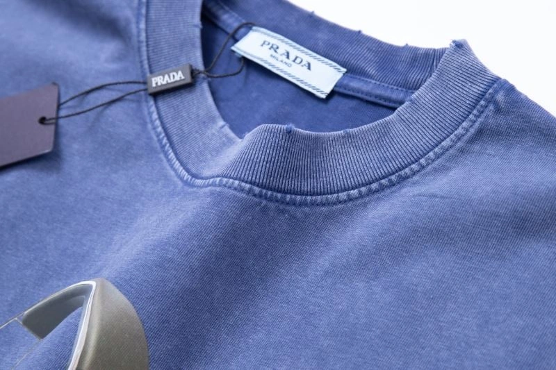 Prada T-Shirts OnTrend 171380