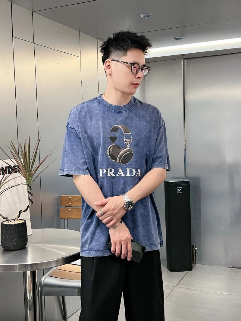 Prada T-Shirts OnTrend 171380