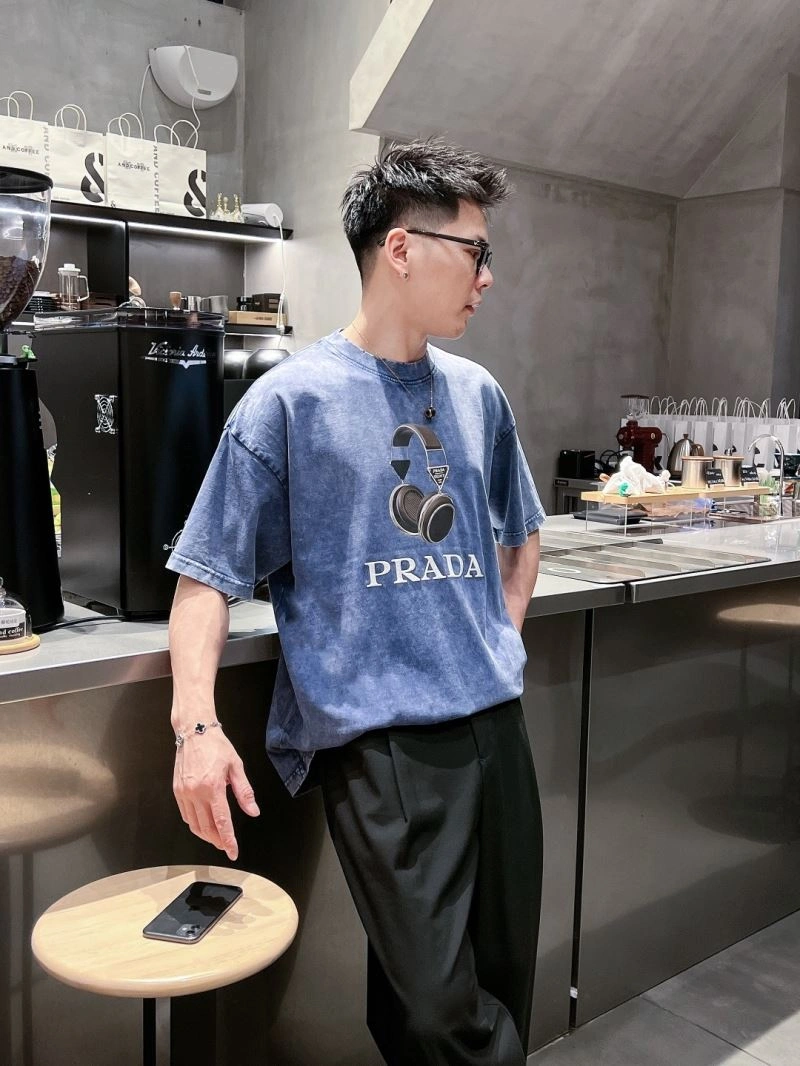Prada T-Shirts OnTrend 171380