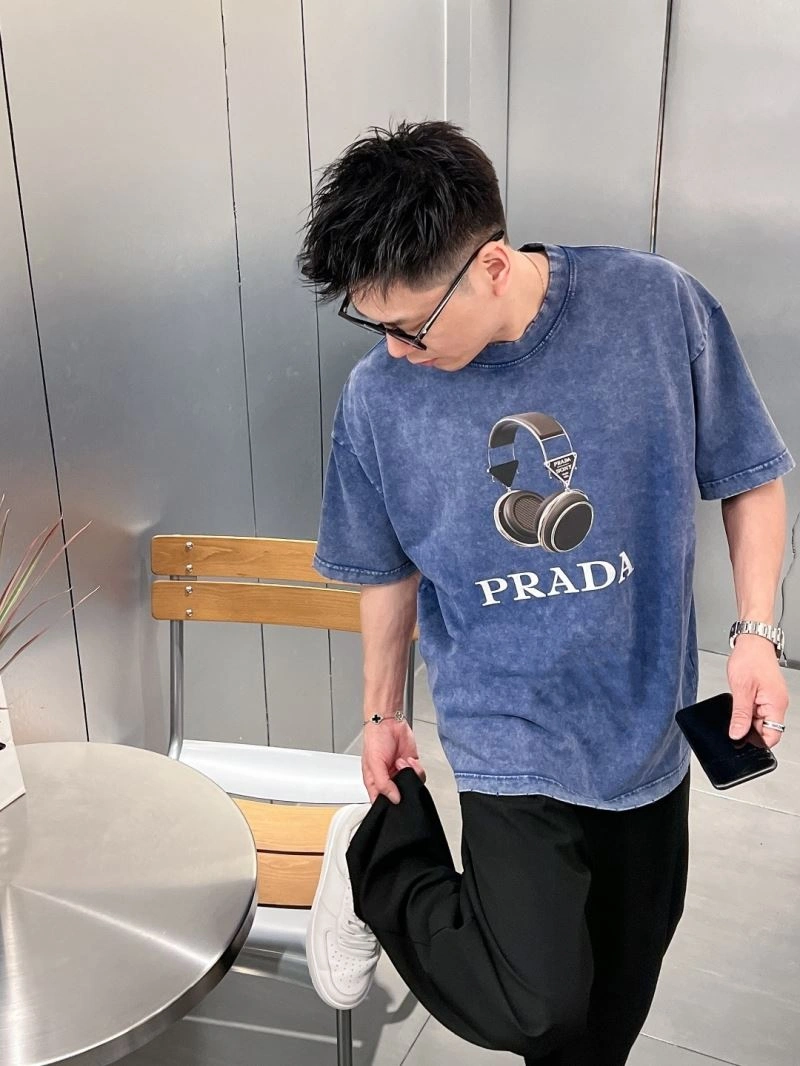 Prada T-Shirts OnTrend 171380