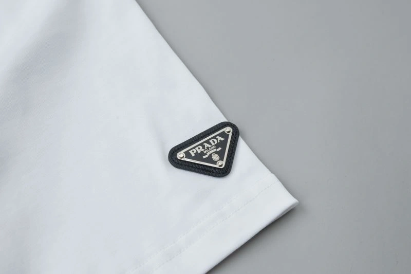 TechFriendly Prada T-Shirts 171366