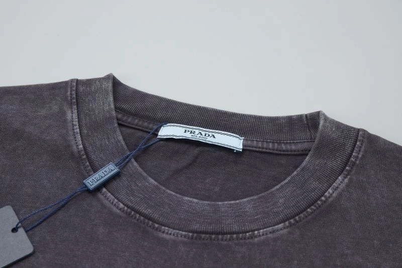 SoftTouch Prada T-Shirts 171360